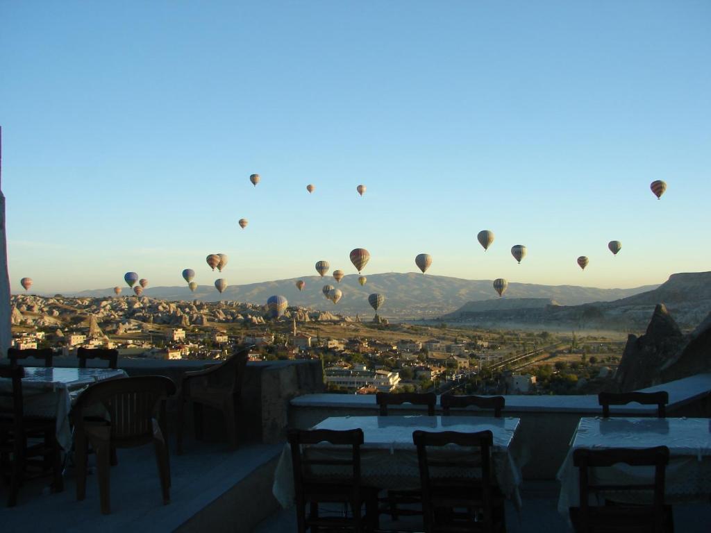 Arif Cave Hotel - image 7