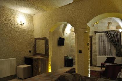 Çavuşin Cave House-Cappadocia - image 11