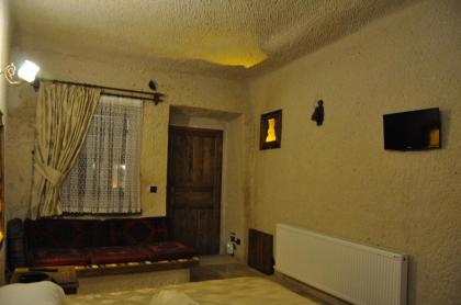 Çavuşin Cave House-Cappadocia - image 20