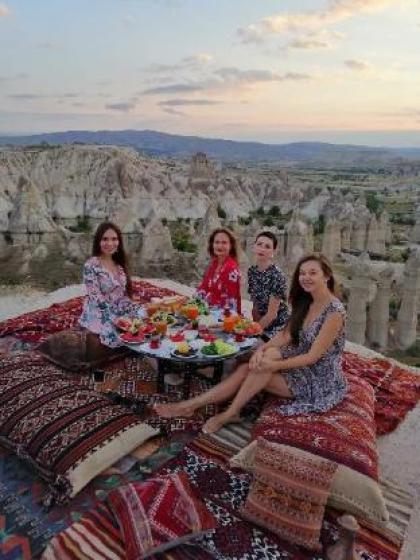 3 Bed Shared Nomad Tipi in Red Valley Cappadocia 3 - image 14