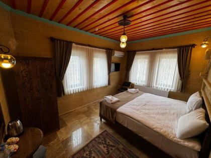 Rustic Caves Hotel - image 14